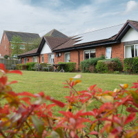 Oak House Care Home - Rowan Garth